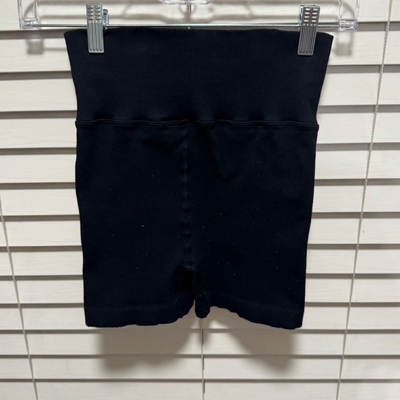 Free People Movement Bike Shorts - Black - Picture 6 of 6